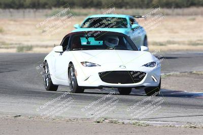 media/Sep-15-2024-Speed Ventures (Sun) [[7a54f7ed2f]]/Purple Group/Session 1 (Outside Grapevine)/